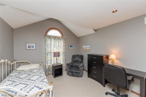 6405 Ridgeview Boulevard North Ridgeville OH 44039