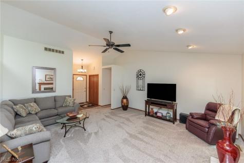 6405 Ridgeview Boulevard North Ridgeville OH 44039