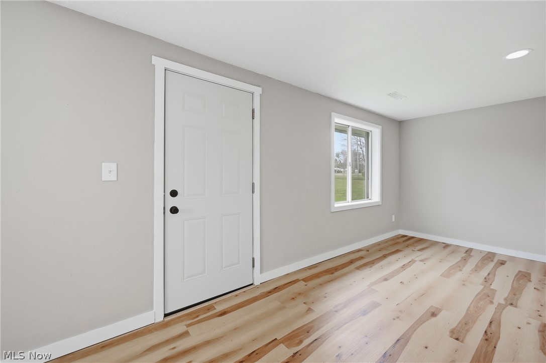 847 State Route 534 NW Newton Falls OH 44444