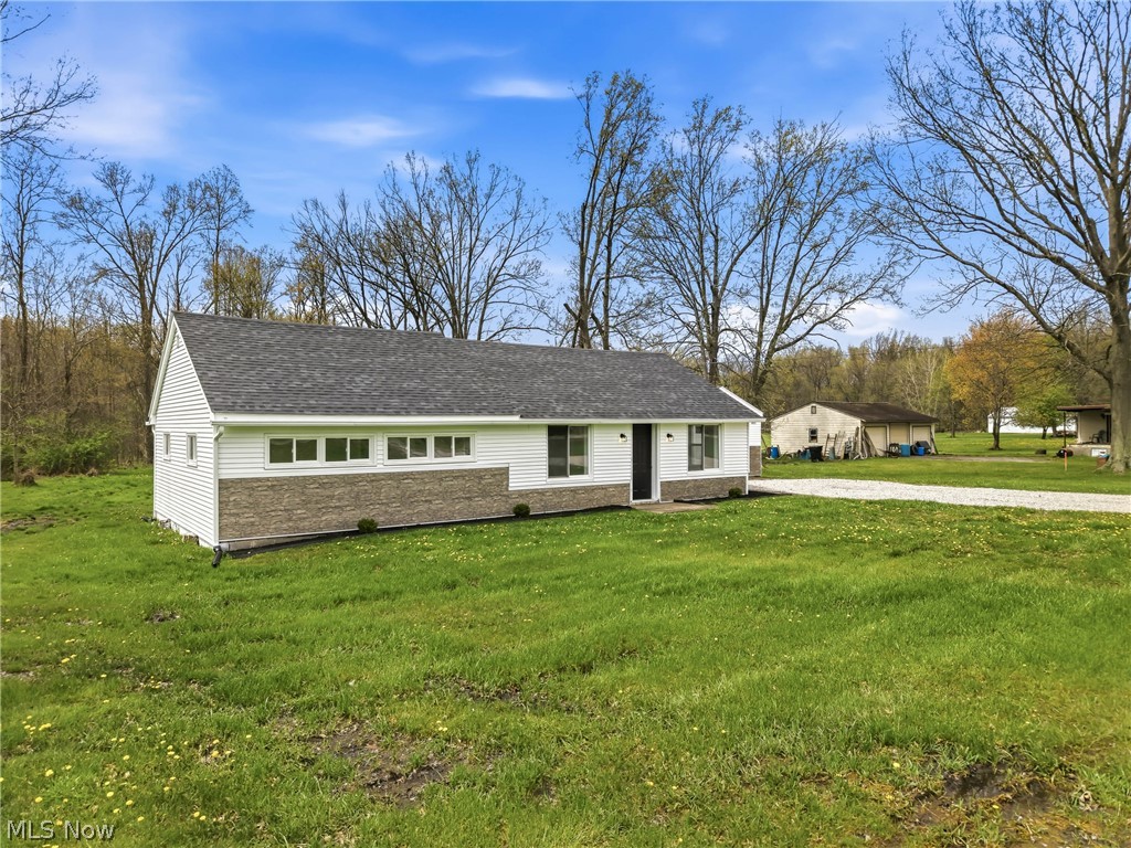 847 State Route 534 NW Newton Falls OH 44444