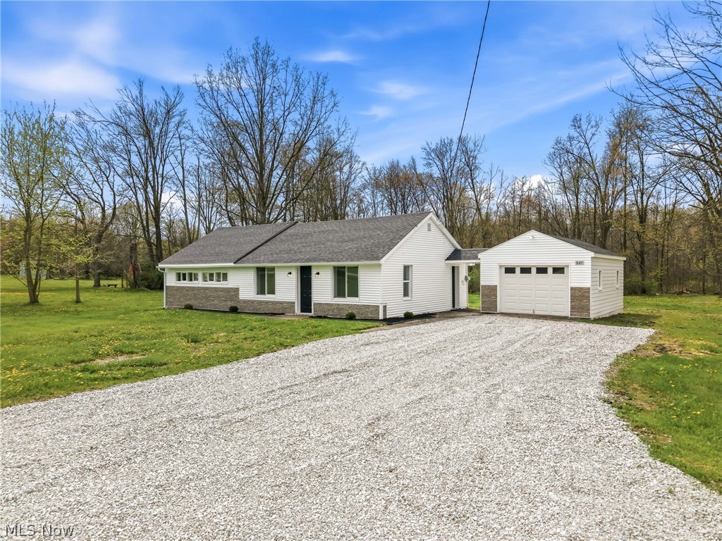847 State Route 534 NW Newton Falls OH 44444