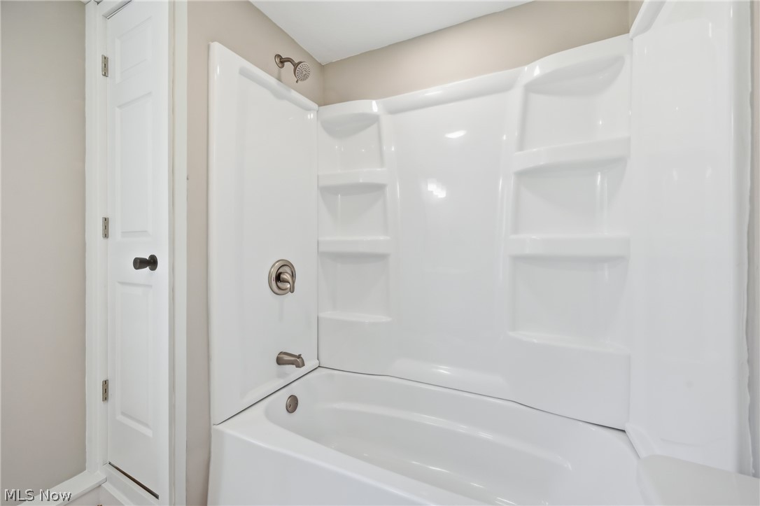 847 State Route 534 NW Newton Falls OH 44444