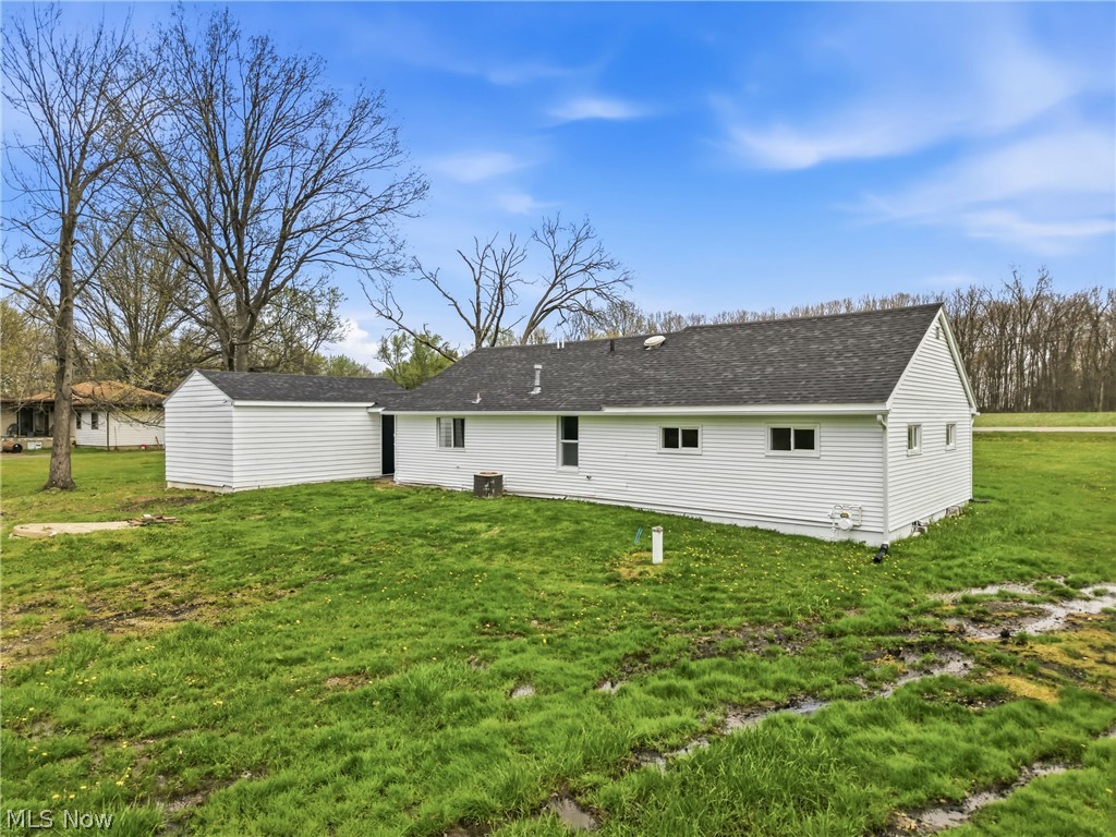 847 State Route 534 NW Newton Falls OH 44444