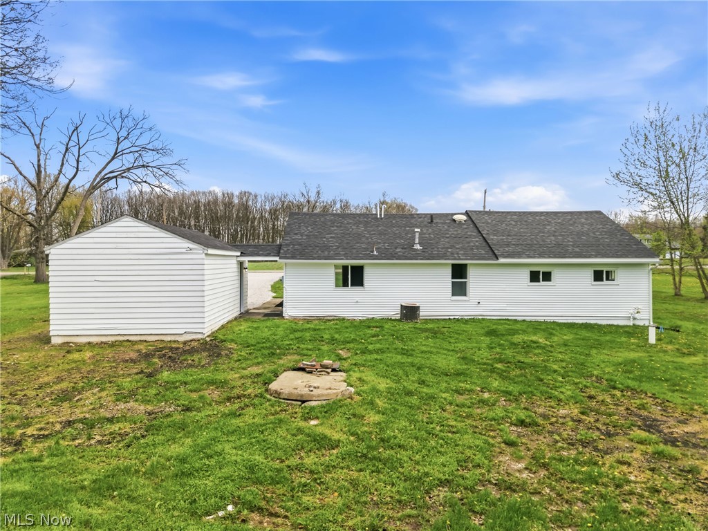 847 State Route 534 NW Newton Falls OH 44444