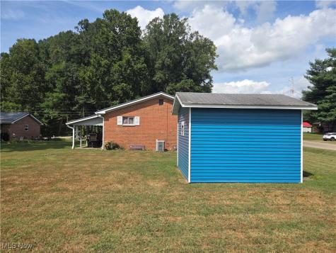 305 Summit Road Marietta OH 45750