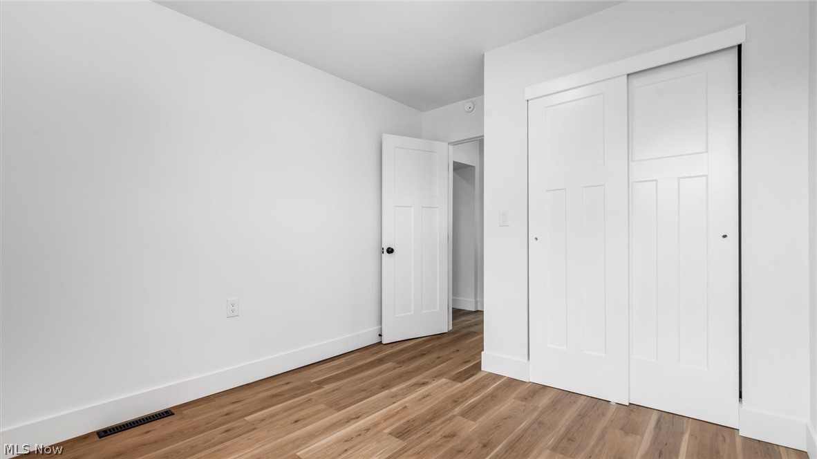 182 High Street Roseville OH 43777