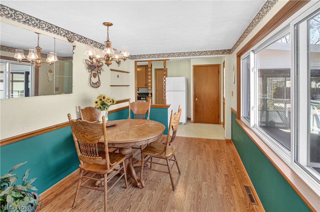 10004 Manoa Avenue Brooklyn OH 44144