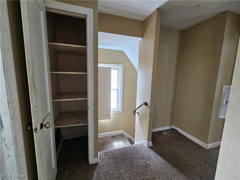 931 Yellowstone Road Cleveland OH 44121