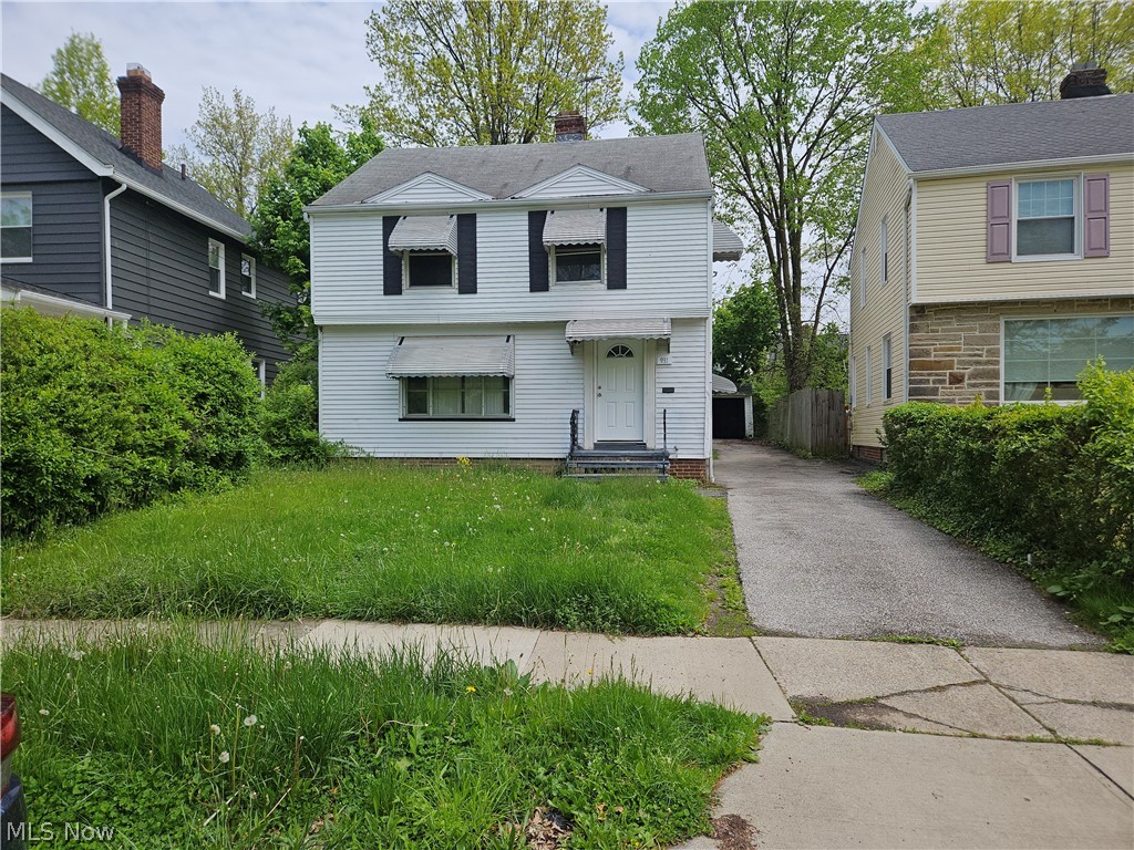 931 Yellowstone Road Cleveland OH 44121