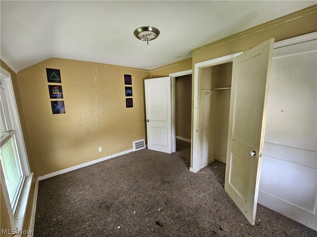 931 Yellowstone Road Cleveland OH 44121