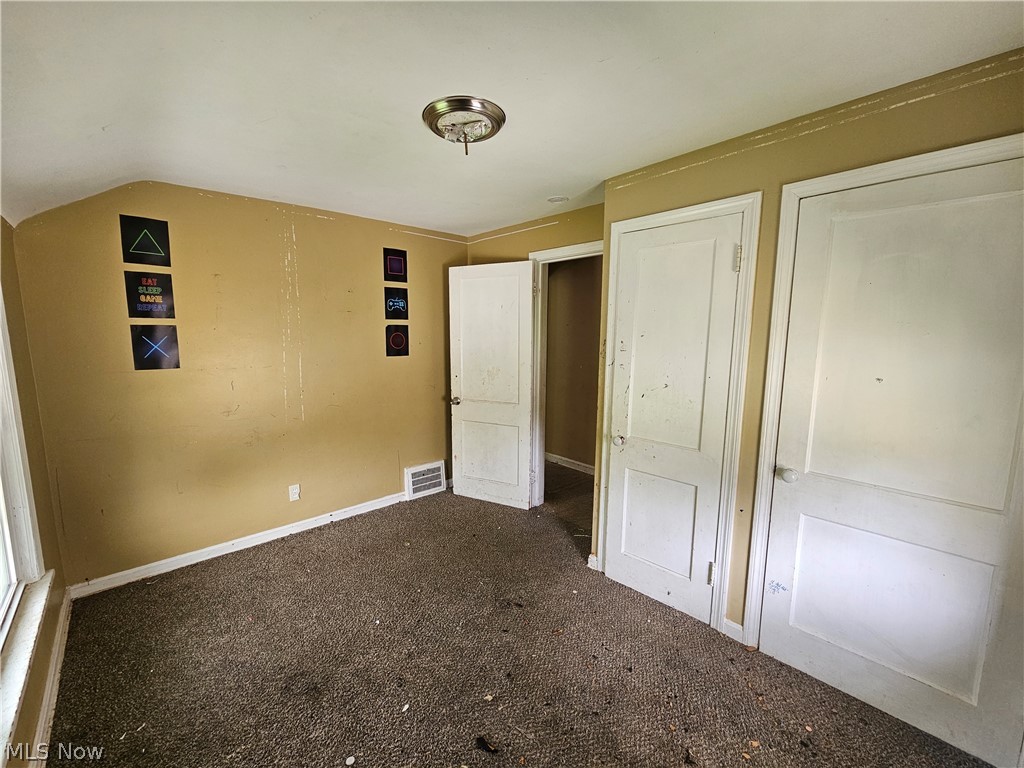 931 Yellowstone Road Cleveland OH 44121