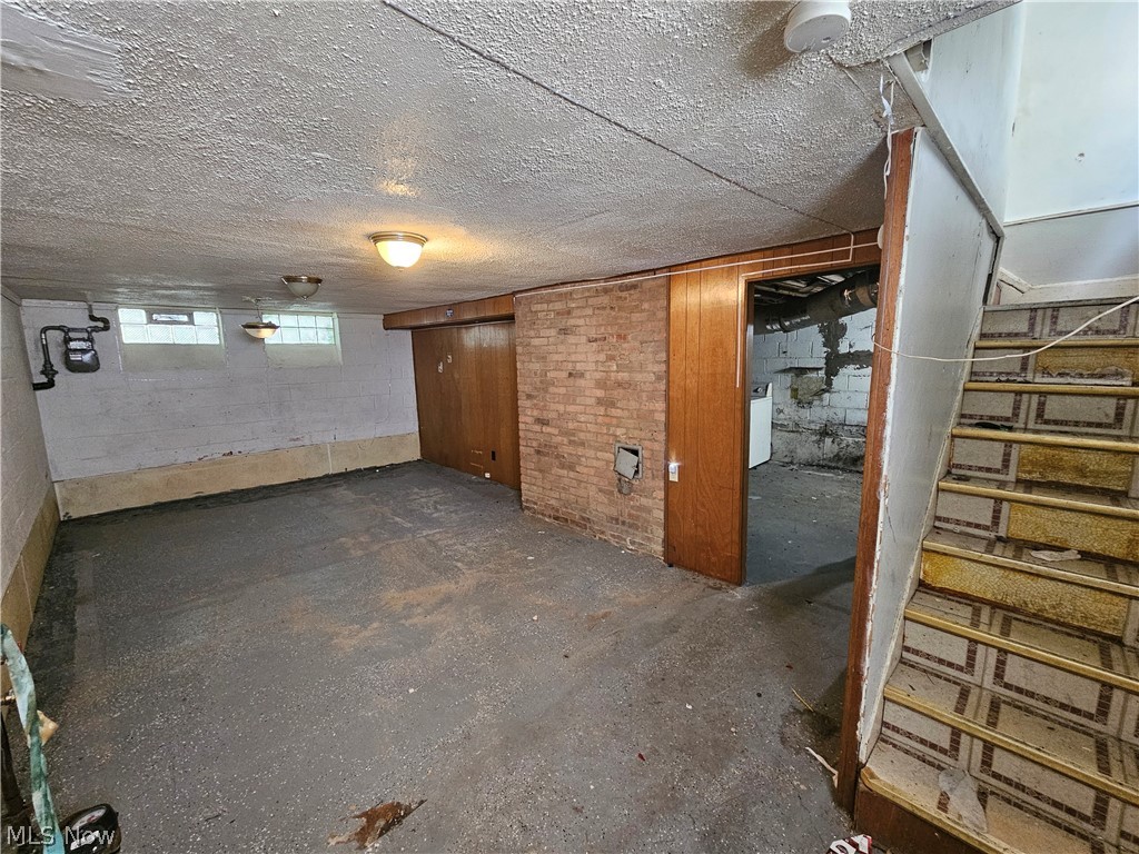 931 Yellowstone Road Cleveland OH 44121