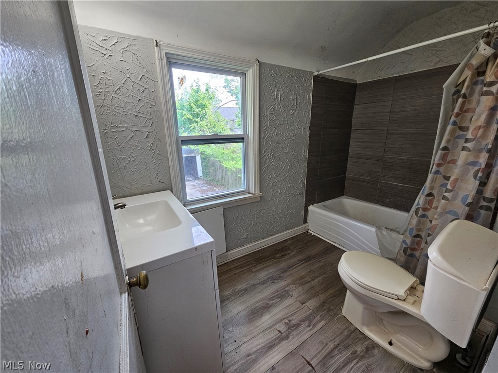 931 Yellowstone Road Cleveland OH 44121
