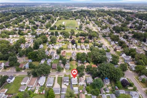 1924 16th Street SW Akron OH 44314