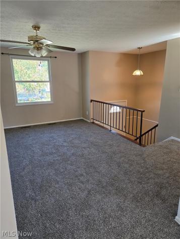 1025 Sunnywood Lane Ravenna OH 44266