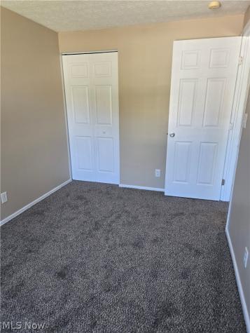 1025 Sunnywood Lane Ravenna OH 44266