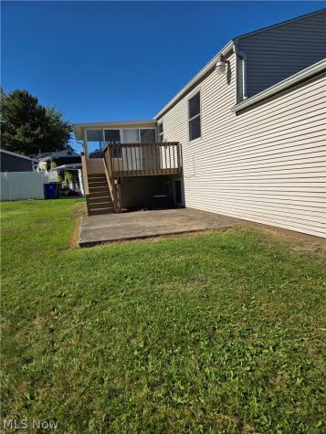 1025 Sunnywood Lane Ravenna OH 44266