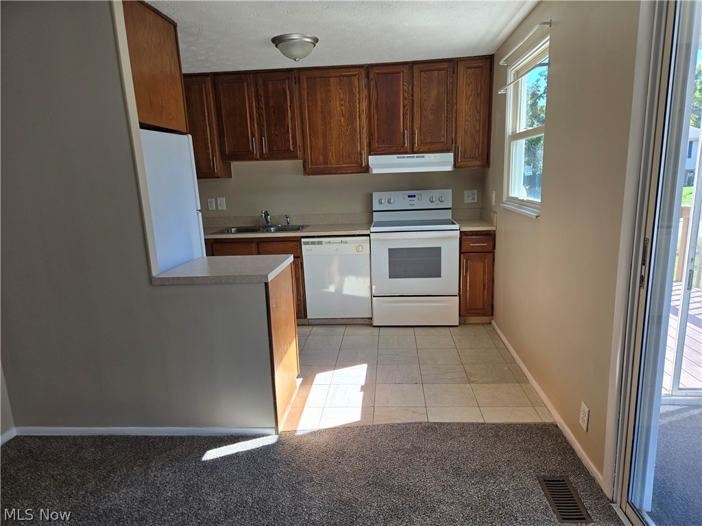 1025 Sunnywood Lane Ravenna OH 44266