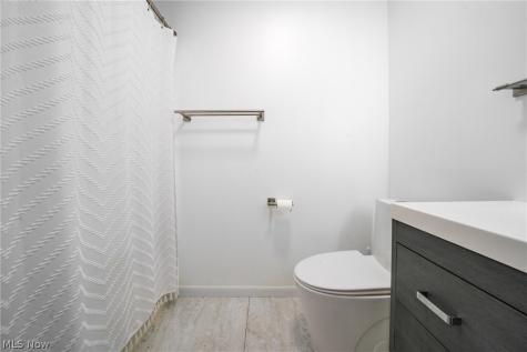 19374 Lauren Way Strongsville OH 44149