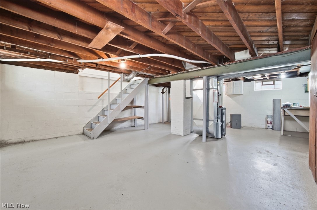 4046 Harwood Road South Euclid OH 44121