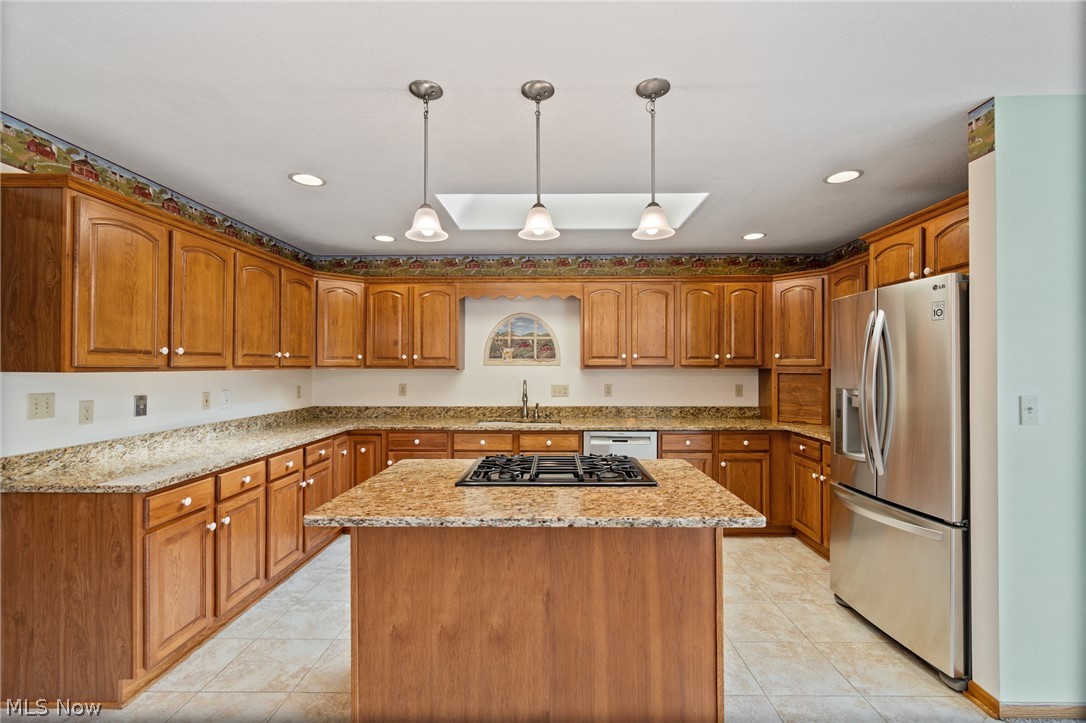 2644 Canaan Drive Uniontown OH 44685