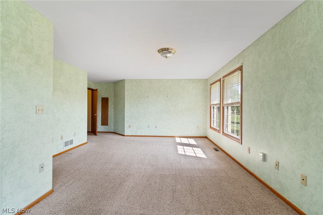 2644 Canaan Drive Uniontown OH 44685