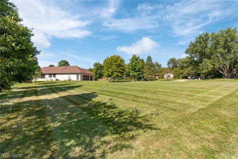 2644 Canaan Drive Uniontown OH 44685