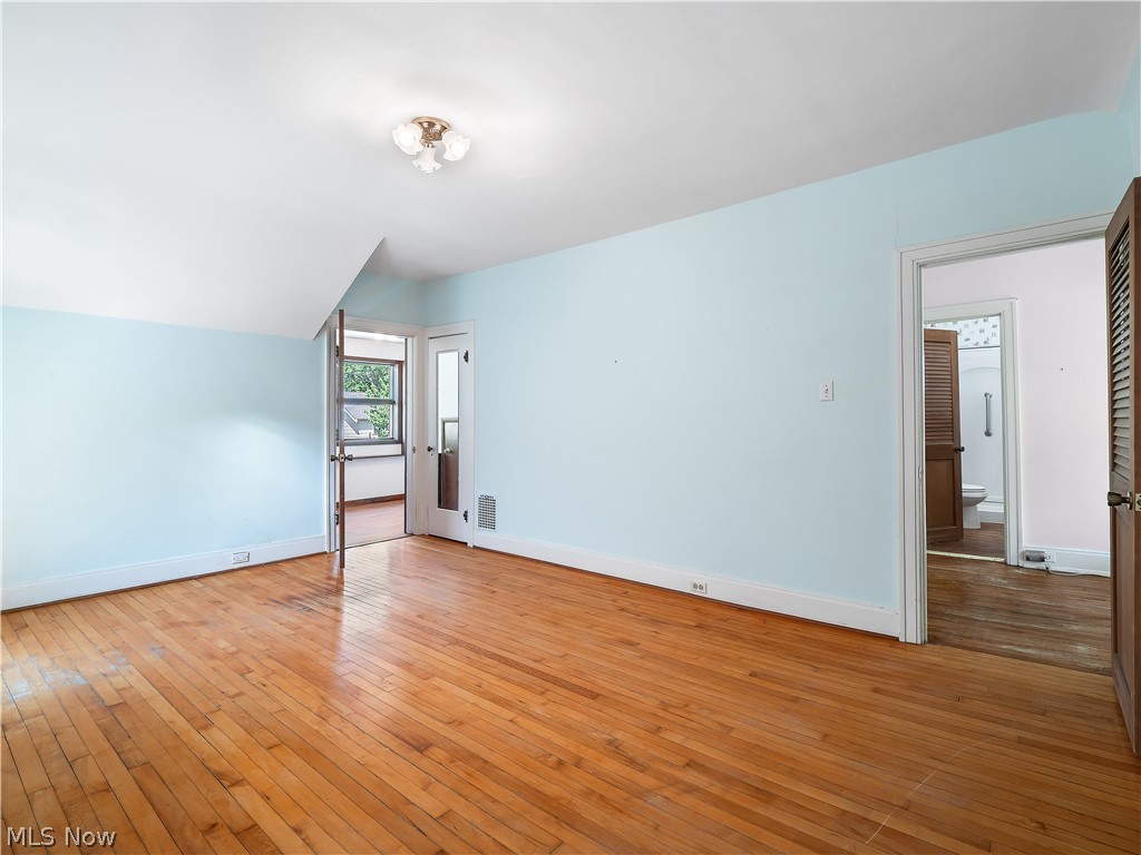 1331 Cranford Avenue Lakewood OH 44107