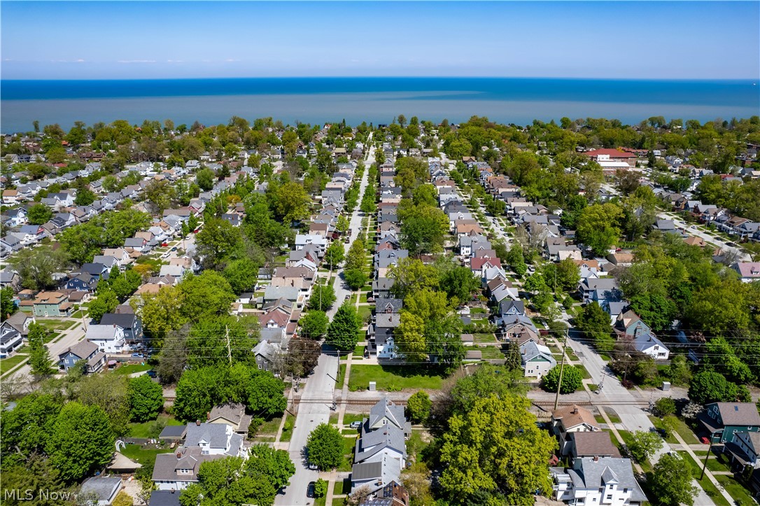 1331 Cranford Avenue Lakewood OH 44107