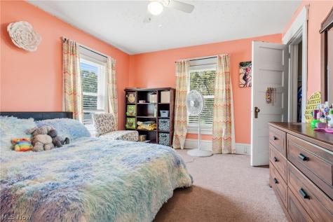 2107 Shunk Avenue Alliance OH 44601