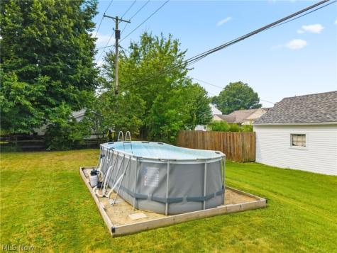 2107 Shunk Avenue Alliance OH 44601