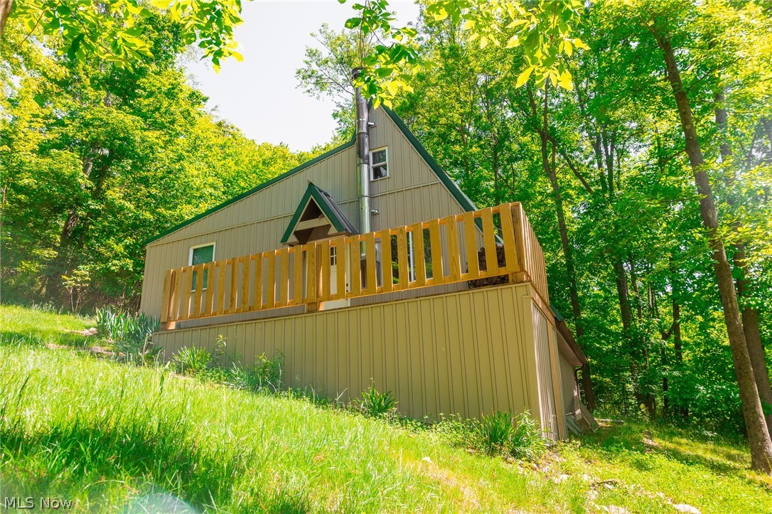 6257 Caddy Road SW Bowerston OH 44695