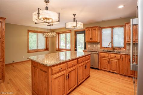8521 Gentry Street NW Massillon OH 44646