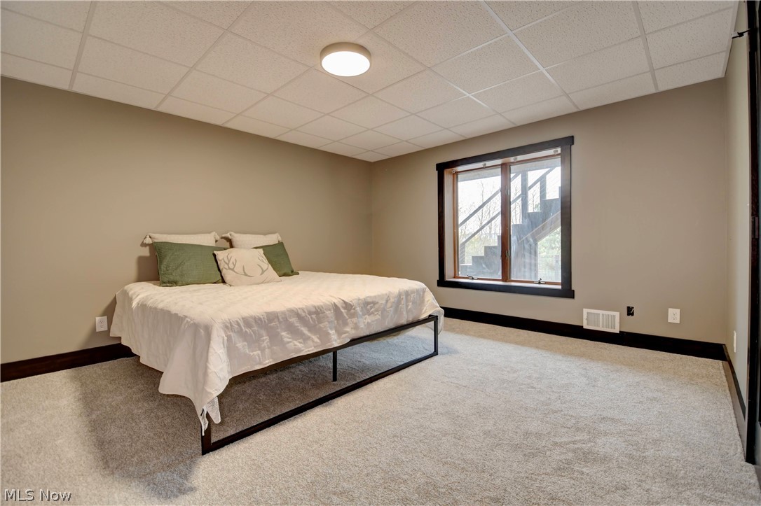 586 Hilan Avenue SW New Philadelphia OH 44663