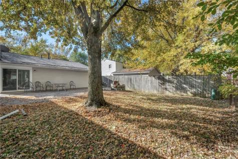 2213 Randall Street Lorain OH 44052