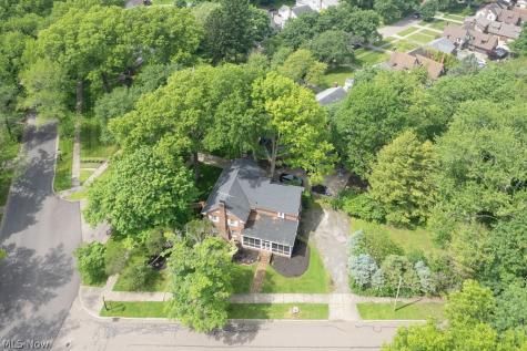 1459 Jefferson Avenue Akron OH 44313