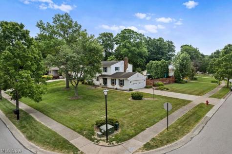 518 Treeside Drive Stow OH 44224