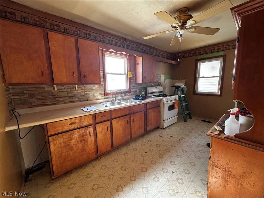 1032 Race Street Zanesville OH 43701