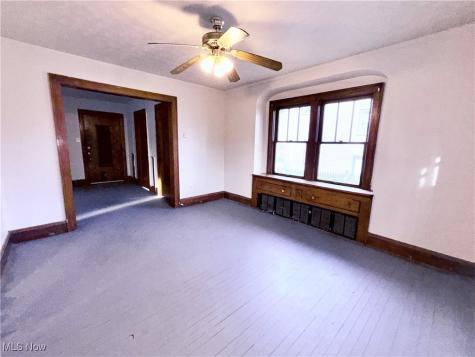325 Grace Avenue Akron OH 44320