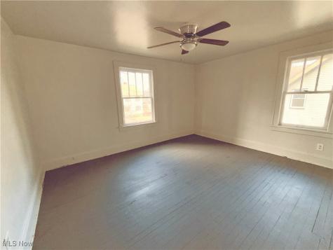 325 Grace Avenue Akron OH 44320