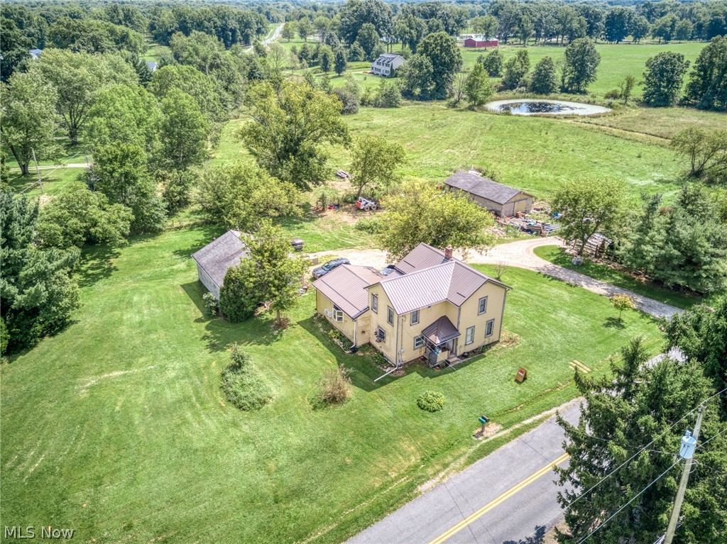 3746 Mcclintocksburg Road Diamond OH 44412