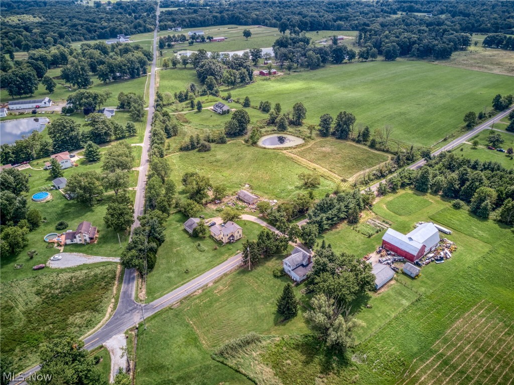 3746 Mcclintocksburg Road Diamond OH 44412