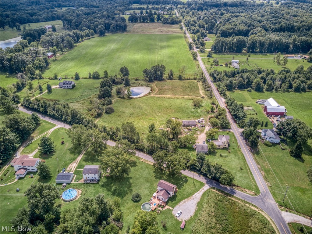 3746 Mcclintocksburg Road Diamond OH 44412