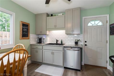 463 Walnut Drive Berea OH 44017