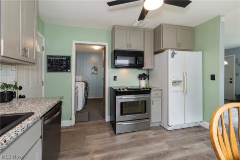 463 Walnut Drive Berea OH 44017