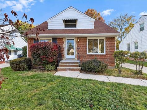 1541 E 254th Street Euclid OH 44117