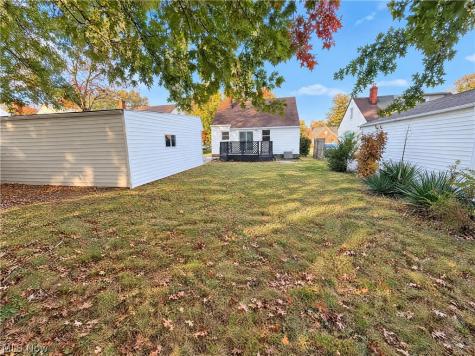 1541 E 254th Street Euclid OH 44117