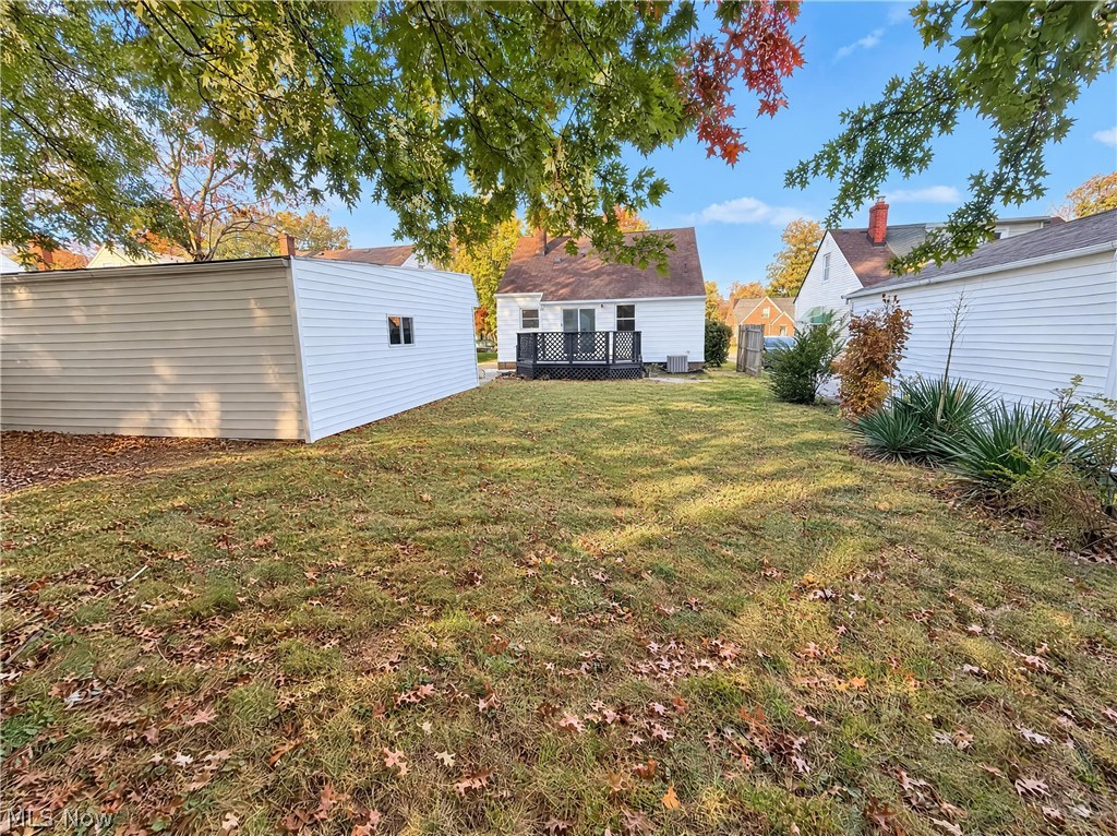 1541 E 254th Street Euclid OH 44117