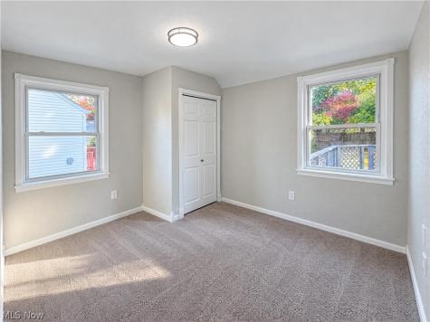 1541 E 254th Street Euclid OH 44117