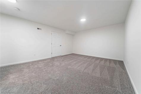 2191 E 68th Street Cleveland OH 44103